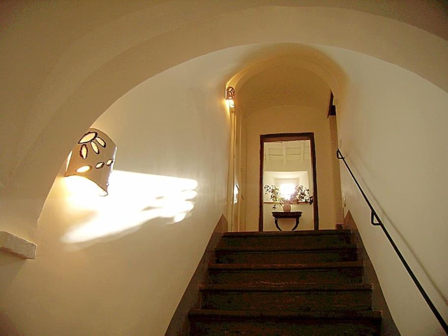 Near The Sea Big Panoramic House 2 Terraces In Lovely Village Монтияно Экстерьер фото
